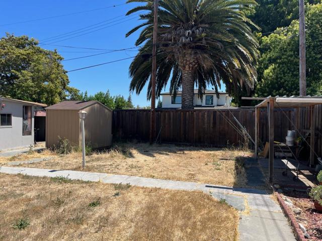 2337 Dundee Drive, Santa Clara CA: https://media.crmls.org/mediaz/3e719d9a-913c-4aba-9ea3-62869adfca92.jpg