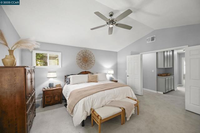 101 Stowbridge Ct., Danville CA: https://media.crmls.org/mediaz/3e727367-8ed8-4fb9-a9c4-4cbaf6856a9d.jpg