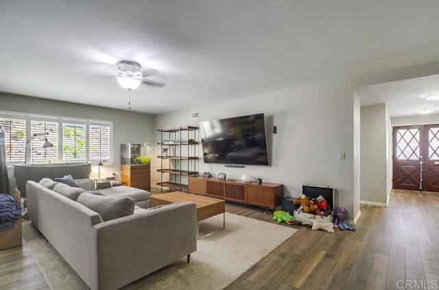 Detail Gallery Image 9 of 44 For 7970 Wetherly St, La Mesa,  CA 91941 - 3 Beds | 2 Baths