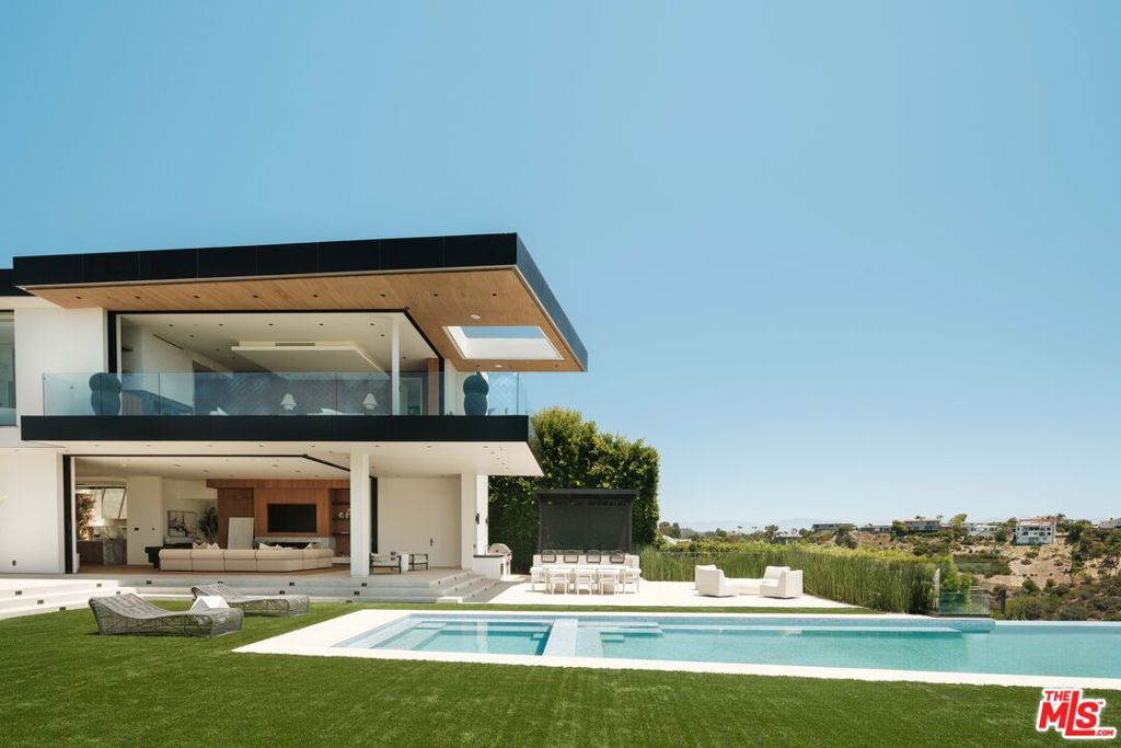 MLS #26850817 image #2