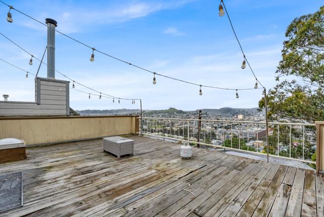 999 Carolina Street, San Francisco CA: https://media.crmls.org/mediaz/3e74a45b-2e83-4a45-bb53-46c760b46328.jpg