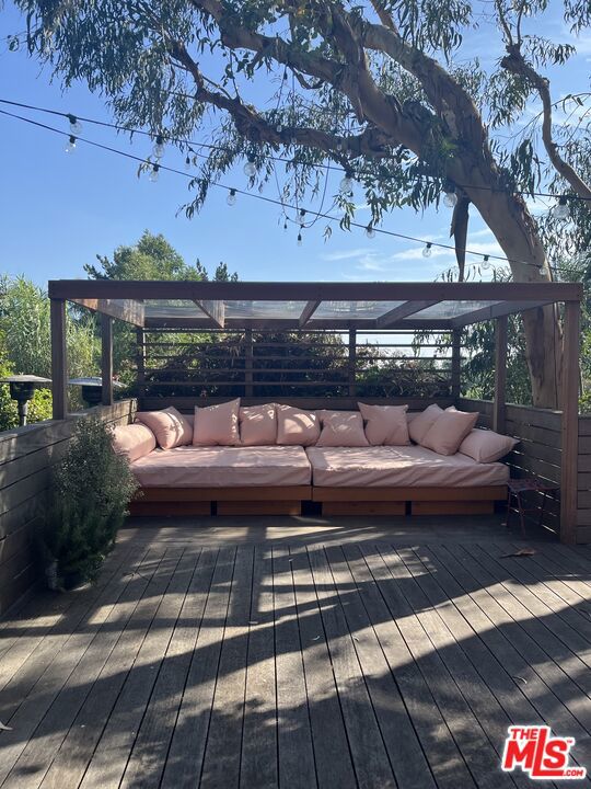 1966 Vestal Avenue, Los Angeles CA: https://media.crmls.org/mediaz/3e75c24d-56ee-42e2-8bb6-d129ead0017c.jpg