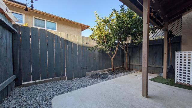 8021 Calle Fanita, Santee CA: https://media.crmls.org/mediaz/3e76a61e-d368-4f5f-b65d-4993a3c33ae9.jpg