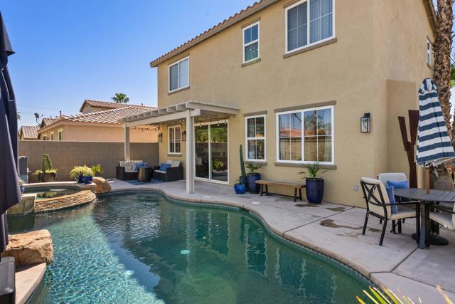 67860 Via Seguro, Cathedral City CA: https://media.crmls.org/mediaz/3e76b8af-55d8-4507-8c5f-f012c2458dd5.jpg