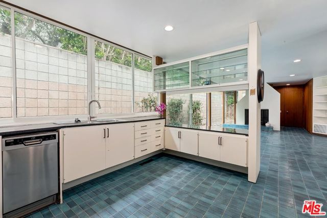 Kitchen/Family Room