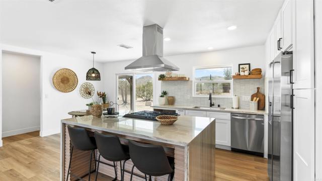 Detail Gallery Image 11 of 33 For 4758 Avenida La Mirada, Joshua Tree,  CA 92252 - 3 Beds | 2 Baths