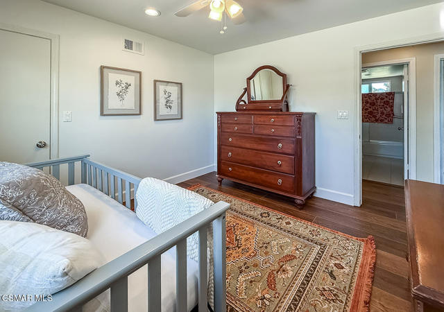 1878 Moore Street, Simi Valley CA: https://media.crmls.org/mediaz/3e77a71d-024d-4e91-9d70-b134462b0583.jpg