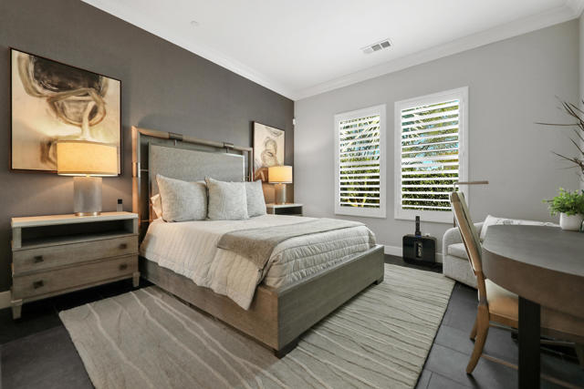 Image 22 of 62 For 54820 Aristides Court