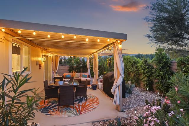 73450 Country Club Drive, Palm Desert CA: https://media.crmls.org/mediaz/3e786ac3-42ba-4922-b886-bfa135a88de0.jpg