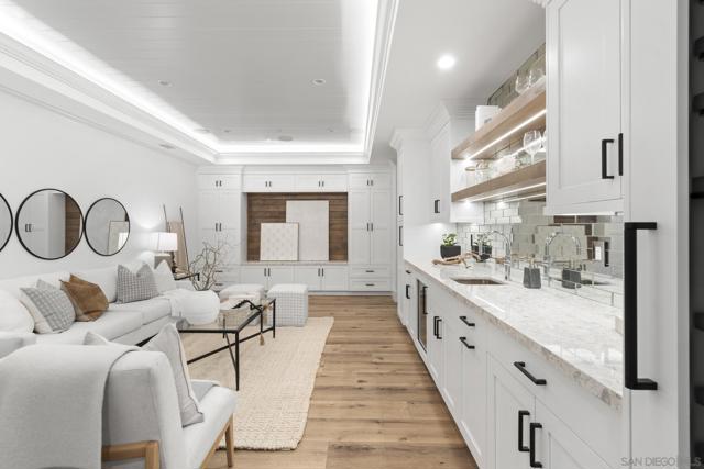 466 Westbourne, San Diego CA: https://media.crmls.org/mediaz/3e786c97-1013-42c6-aef1-cd82843bbc27.jpg