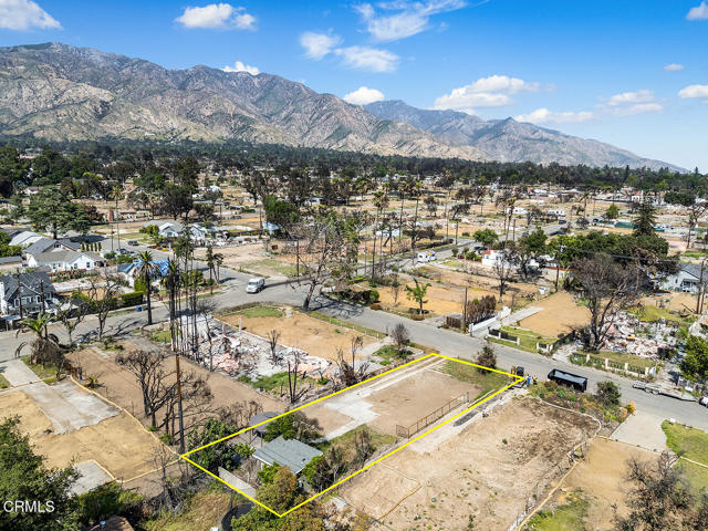 2669 Glen Ave, Altadena CA: https://media.crmls.org/mediaz/3e789446-4565-48bd-9750-4869ec5df9e2.jpg