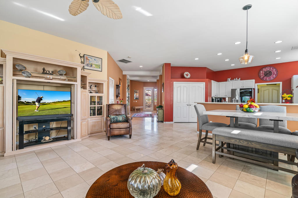 MLS #219137226DA image #14