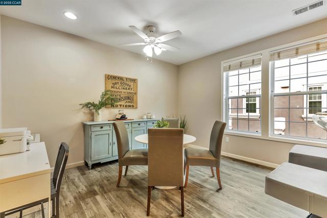 3744 Whitworth Dr, Dublin CA: https://media.crmls.org/mediaz/3e7af0c7-90d1-4445-8709-06ec5a891f37.jpg