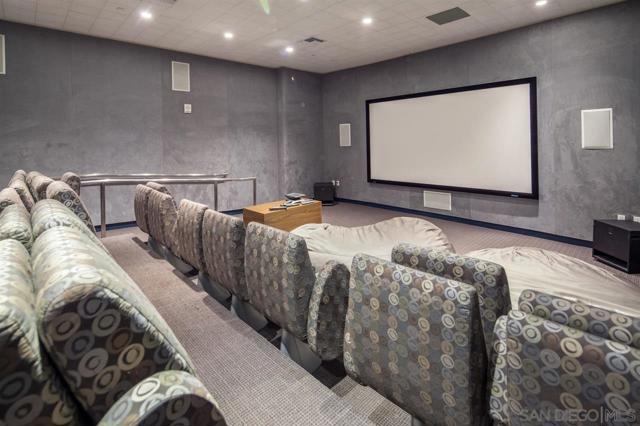 350 11th Ave, San Diego CA: https://media.crmls.org/mediaz/3e7b3369-9a94-427d-a142-f42b2ad20e23.jpg