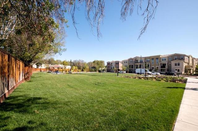 398 Expedition Lane, Milpitas CA: https://media.crmls.org/mediaz/3e7b8f3f-62c1-4fae-83d8-a0f66270dbaf.jpg