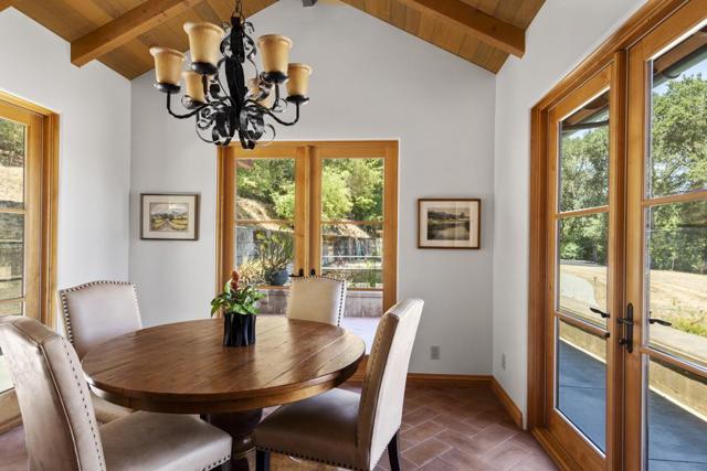 1439 Portola Road, Woodside CA: https://media.crmls.org/mediaz/3e7ba8ce-3288-4388-9cb9-b431818bd525.jpg