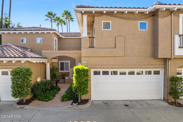 4153 Brookcrest Court, Moorpark CA: https://media.crmls.org/mediaz/3e7bec82-4e03-48f7-ab66-c46ddabf7a56.jpg