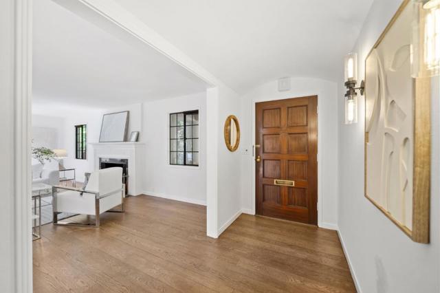 2365 Waverley Street, Palo Alto CA: https://media.crmls.org/mediaz/3e7cfcdc-6b39-441f-88e9-1bd0c44312d1.jpg
