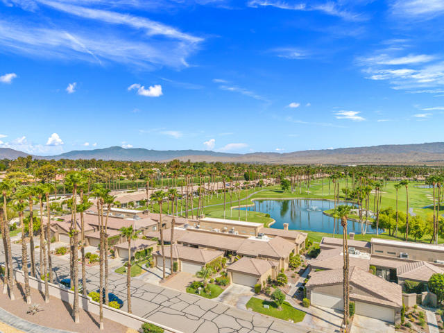 76064 Honeysuckle Drive, Palm Desert, CA 92211