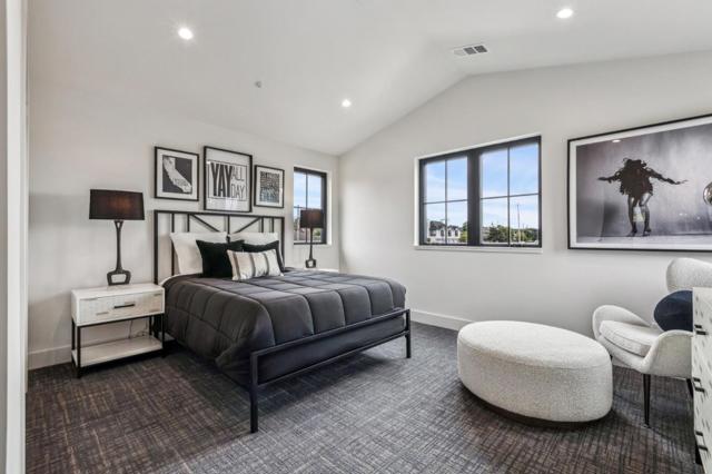 587 Creekside Court, Half Moon Bay CA: https://media.crmls.org/mediaz/3e7d95cf-f5d1-4474-a58e-7d157d0b9367.jpg