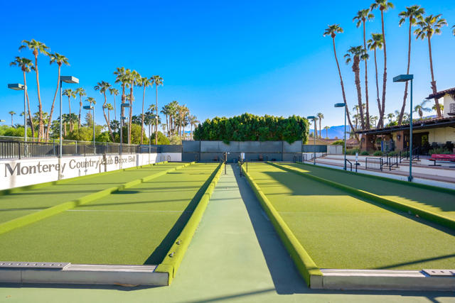 239 Santa Barbara Circle, Palm Desert, CA 92260