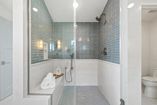 Detail Gallery Image 42 of 60 For 270 Normandy Ln, Carlsbad,  CA 92008 - 4 Beds | 4/1 Baths