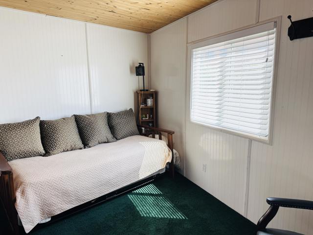 252 Raincloud Street, Palm Springs CA: https://media.crmls.org/mediaz/3e7f30bc-f4ff-433c-812e-f254ebe46f27.jpg