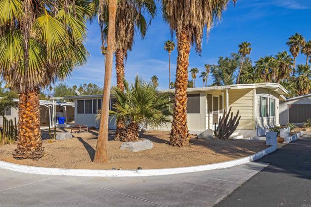 Detail Gallery Image 4 of 39 For 1010 Palm Canyon Dr #89,  Borrego Springs,  CA 92004 - 2 Beds | 2 Baths