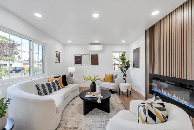 2542 Painted Rock Drive, Santa Clara CA: https://media.crmls.org/mediaz/3e7fd37c-8f91-486e-a301-a9088f0e15a6.jpg