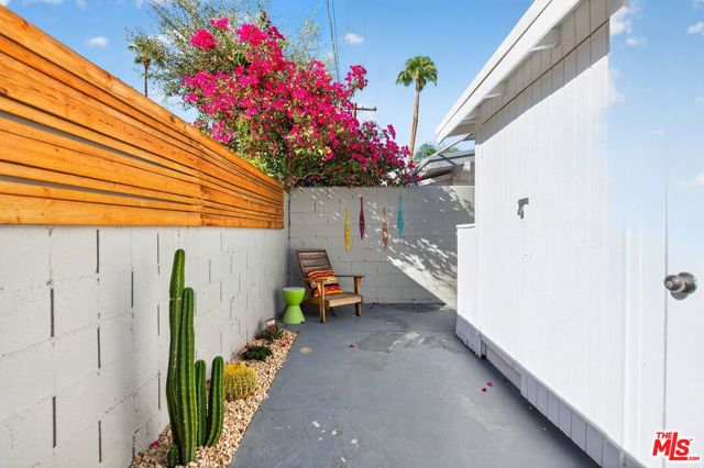 1647 S Andee Drive, Palm Springs, CA 92264