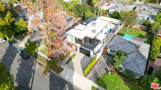 5812 Willis Avenue, Sherman Oaks CA: https://media.crmls.org/mediaz/3e8274d3-b6c9-4f16-b272-4b0255d0261f.jpg