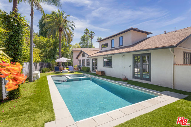 2770 La Castana Drive, Los Angeles CA: https://media.crmls.org/mediaz/3e82a018-f87b-4240-b258-fdc2af57c021.jpg
