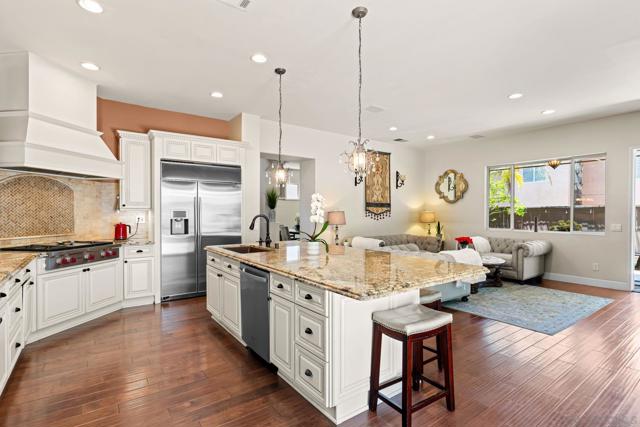 3814 Ruette San Raphael, San Diego CA: https://media.crmls.org/mediaz/3e82ddec-a58c-4552-98f9-058a98cf0e9d.jpg