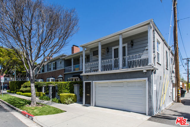 9660 W Olympic Boulevard, Beverly Hills CA: https://media.crmls.org/mediaz/3e835fe4-5106-4890-a44a-3e859b4afc8f.jpg