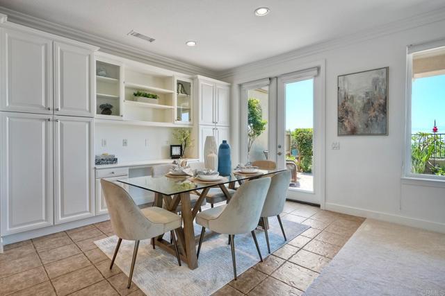7479 Mermaid Lane, Carlsbad CA: https://media.crmls.org/mediaz/3e83aff5-bbdb-42db-90d0-8ee4fcd26488.jpg