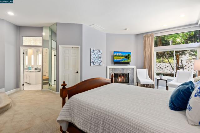 3100 Fox Creek Dr, Danville CA: https://media.crmls.org/mediaz/3e83f764-5f12-4dba-a85b-7b1edce9e89d.jpg