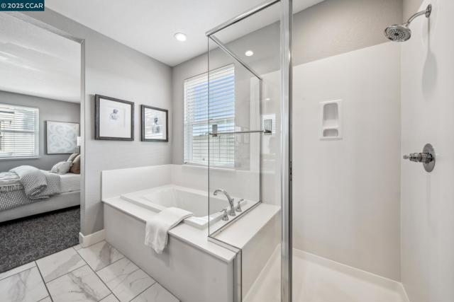 510 Ashton Way, Pleasant Hill CA: https://media.crmls.org/mediaz/3e84664a-f8a8-452f-aef7-5cd81b511ec3.jpg