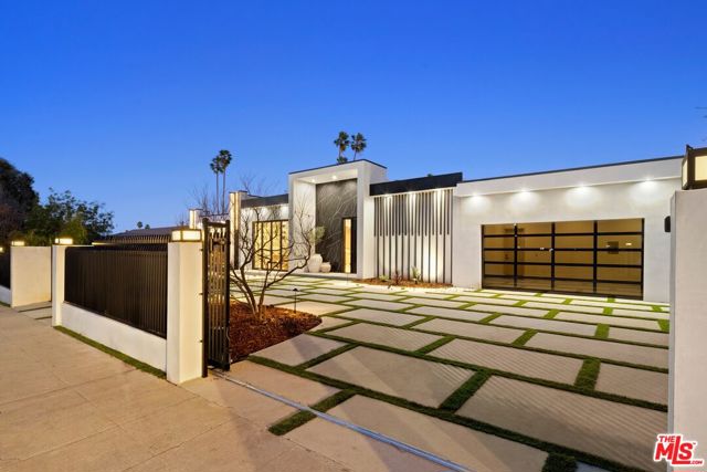 Image 36 of 43 For 5200 Oakdale Avenue