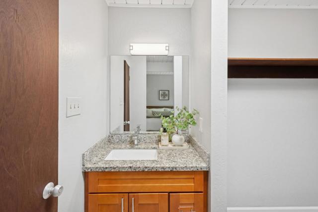 822 Dartshire Way, Sunnyvale CA: https://media.crmls.org/mediaz/3e851fcb-dbc0-466d-a8f8-5ce4dc38e624.jpg