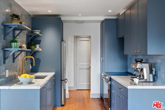 1735 N Fuller Avenue, Los Angeles CA: https://media.crmls.org/mediaz/3e85fb36-9275-43ef-a84a-346e7df4e1b3.jpg