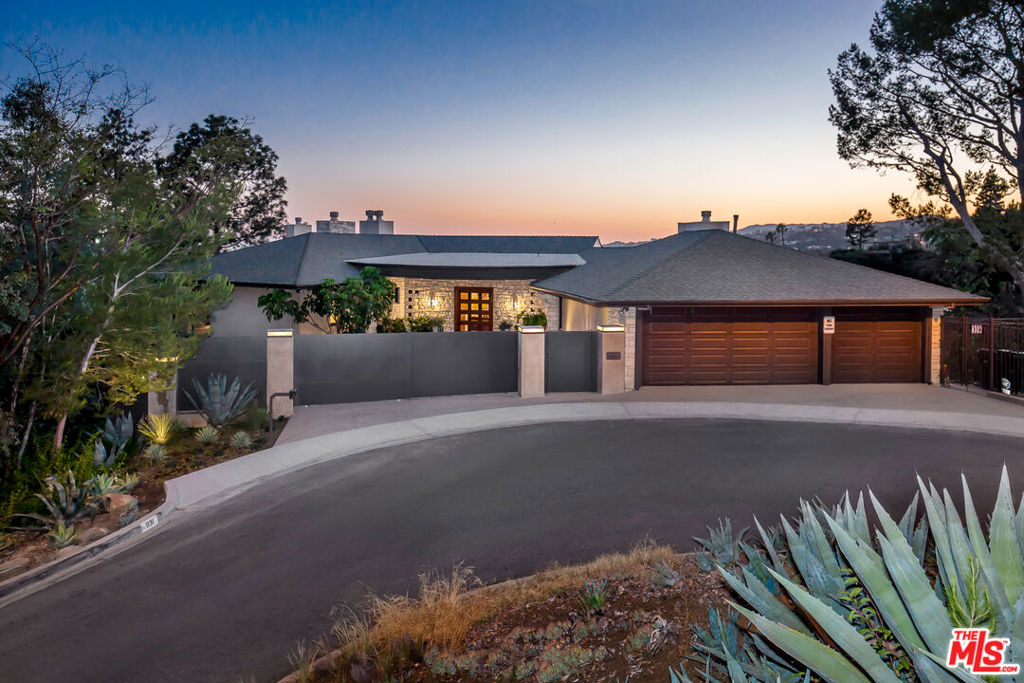 1131 Miradero Road