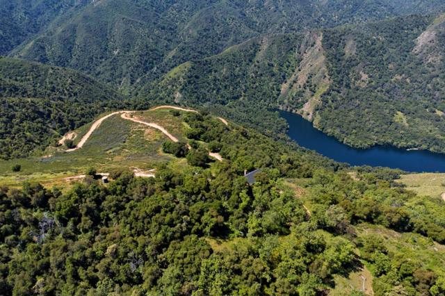 38225 Nason Road, Carmel Valley CA: https://media.crmls.org/mediaz/3e875032-da26-4f8c-a8ab-d398cab0102d.jpg