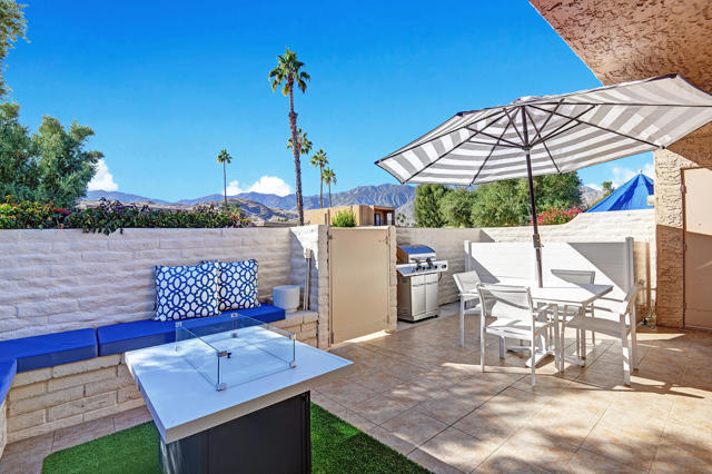 2101 Los Patos Drive, Palm Springs CA: https://media.crmls.org/mediaz/3e88497d-85f8-4d68-a7d8-4de0387ddd85.jpg