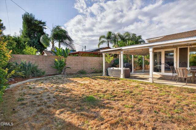 86 Willey Street, Ojai CA: https://media.crmls.org/mediaz/3e8952ea-3890-43be-a245-75a696871a65.jpg