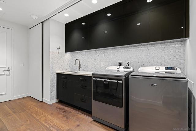 2500 6th Ave, San Diego CA: https://media.crmls.org/mediaz/3e89778e-5472-4577-afb6-86a979271d64.jpg