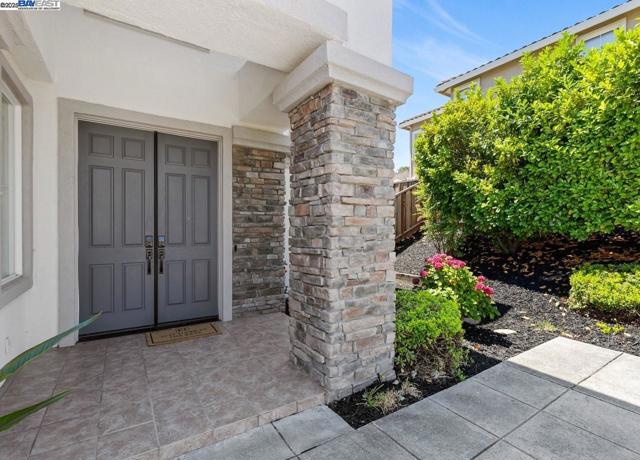 156 Elisha Ln, San Ramon CA: https://media.crmls.org/mediaz/3e897c73-1090-49f1-bf4f-217af095d54f.jpg