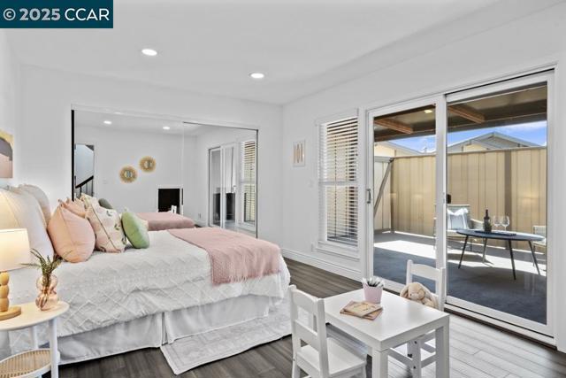 855 Portola Ave, Alameda CA: https://media.crmls.org/mediaz/3e89e078-805c-49d8-bc03-3fbf02ef85b1.jpg
