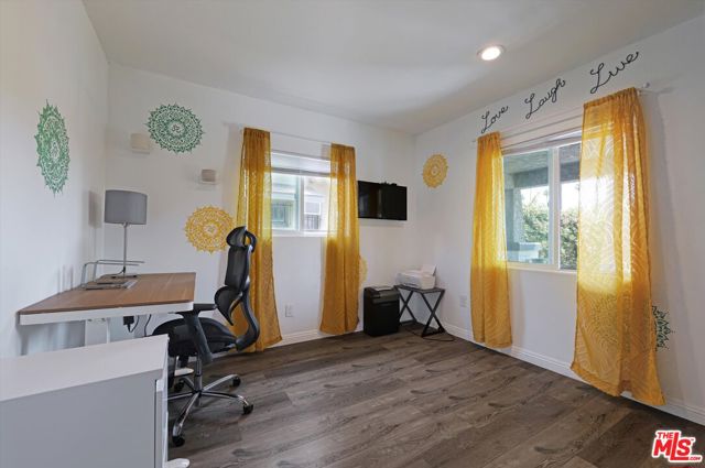 3447 9th Avenue, Los Angeles CA: https://media.crmls.org/mediaz/3e8a5a5e-c983-411f-a0a2-f3ba0f82ff3e.jpg