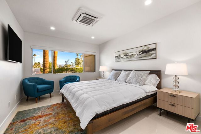 71581 Halgar Road, Rancho Mirage CA: https://media.crmls.org/mediaz/3e8a75ab-0f7a-457a-a7c2-eaf3d57c71ee.jpg