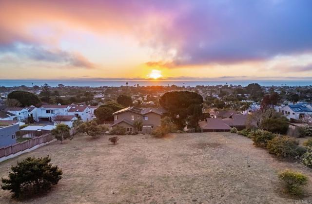 Image 2 of 10 For 936 Hymettus Avenue